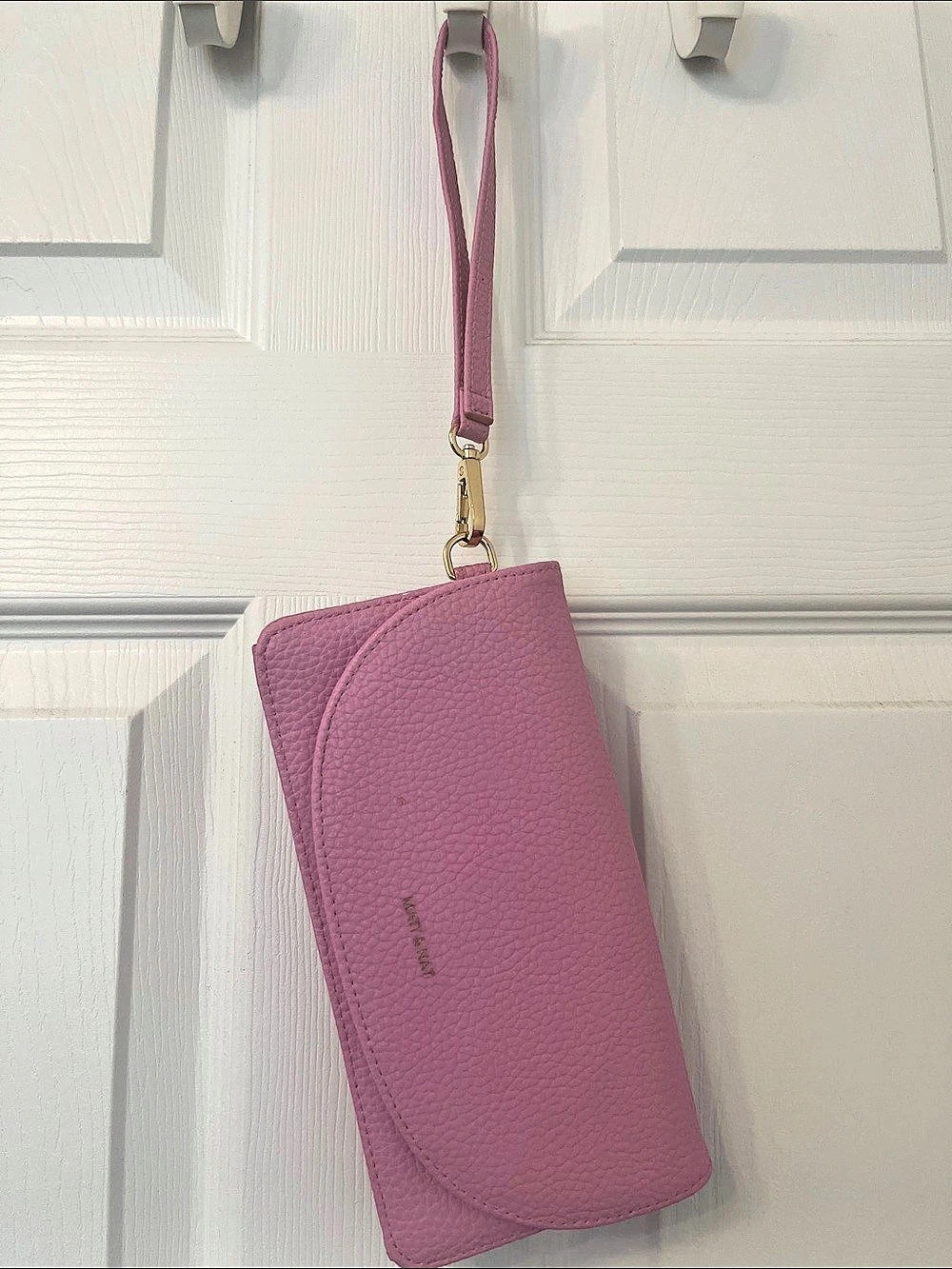 Matt & Nat Nia Vegan Wristlet Wallet Pink